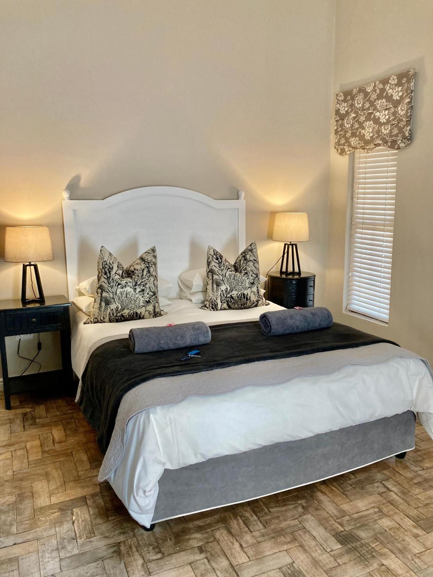 The Merino Guest House Beaufort West Εξωτερικό φωτογραφία